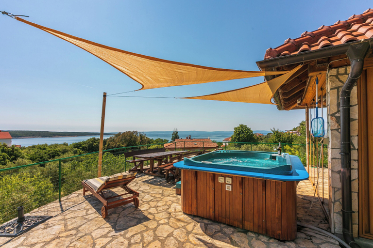Sport & Beauty 5, Apartments Ljiljana, Lopar/Supetarska Draga