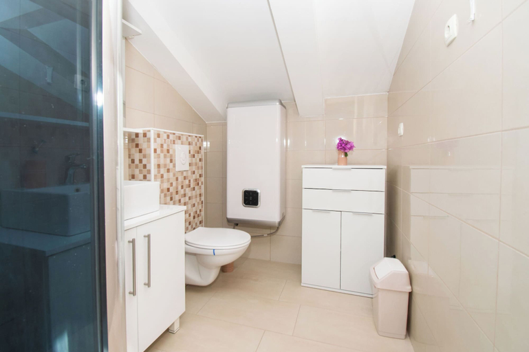 Bathroom 3, Villa Divine, Vodice