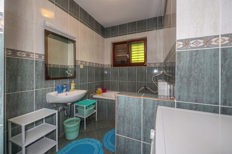 Bathroom 4, Apartments Jarmila, Crikvenica