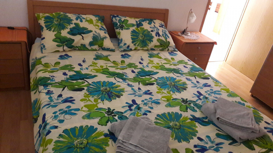 Bedroom 2, Apartment Juri, Postira