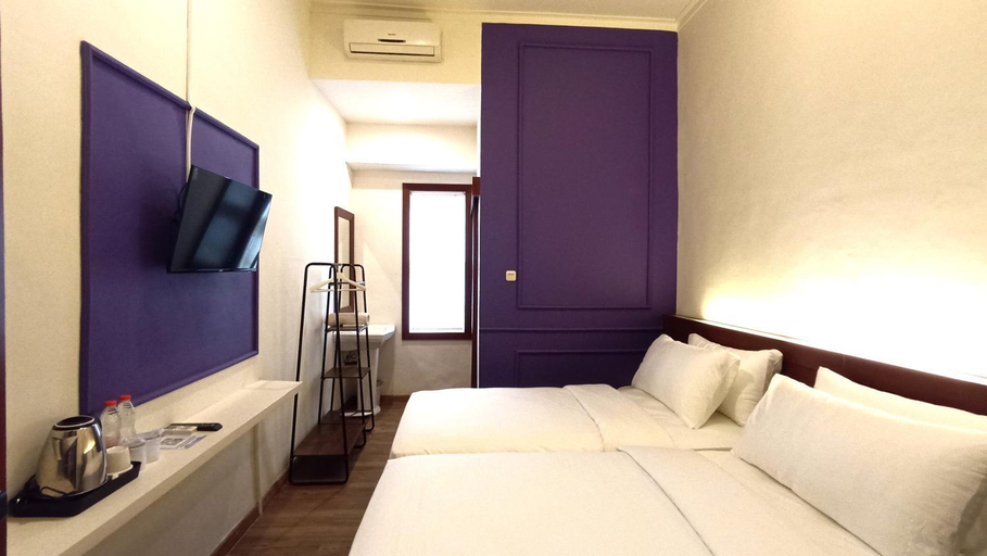 Bedroom 2, Riche Heritage Hotel Kayutangan Malang, Malang