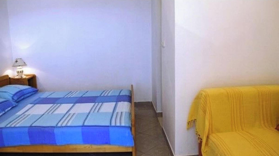Bedroom 4, Apartments and Rooms Florijan, Slivno