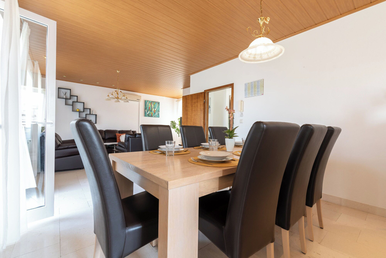Dining 5, House Marinka, Split
