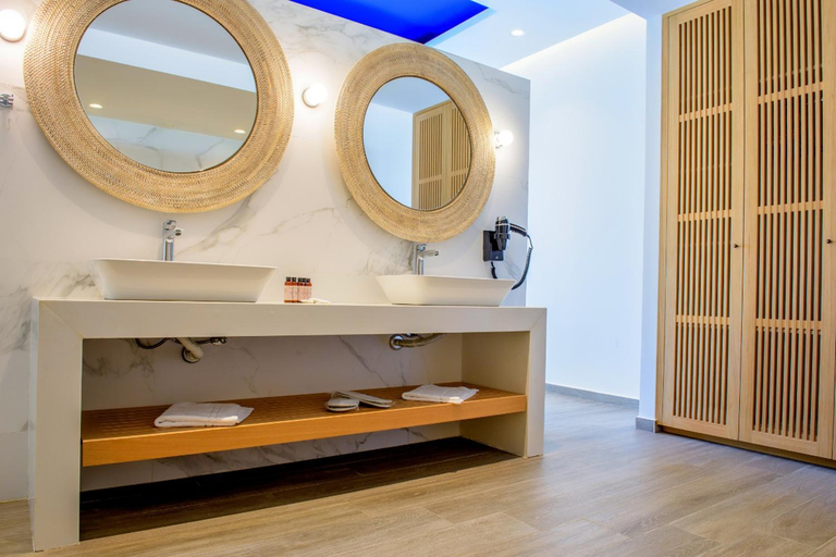Bathroom 5, Axel Beach Crete - Adults Only, Crete