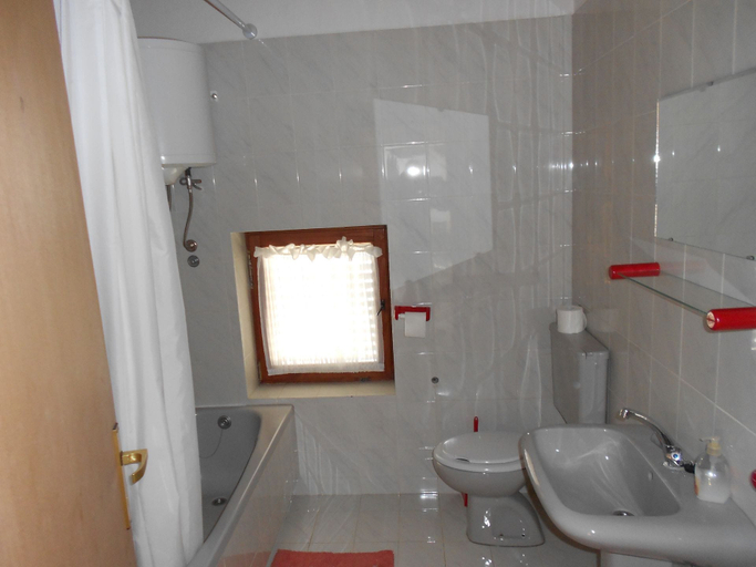 Bathroom 3, Apartments Kate, Novi Vinodolski