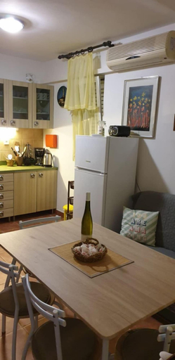 Others 5, Apartment Natad, Marina
