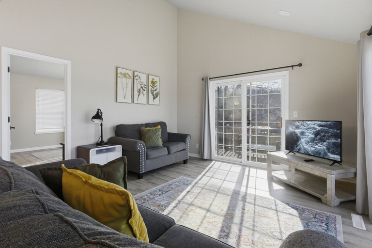 Living area 3, Runabout Retreat, Camden