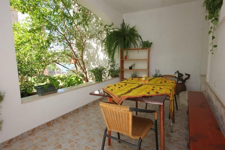 Terrace/patio 5, Apartments Zoki, Vis