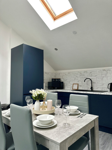 Room 3, Cumberland Street Apartments, Sefton