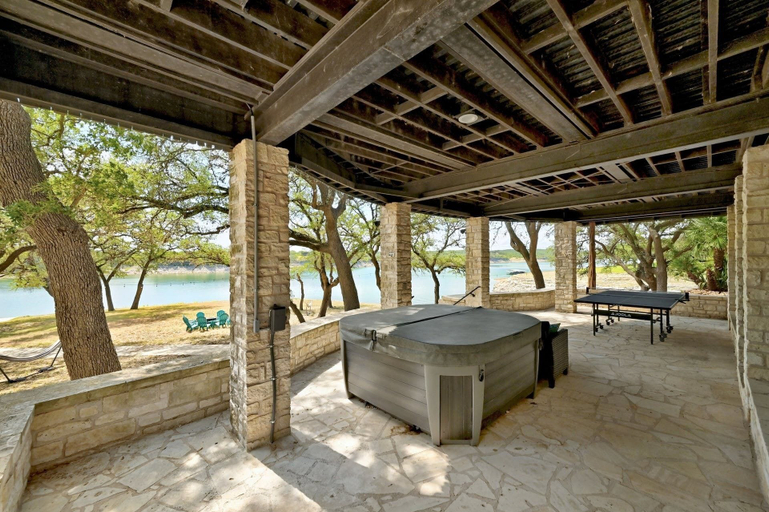 Others 5, Luxury Lakefront Escape on Lake Travis, Travis