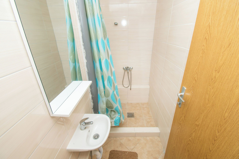 Bathroom 3, House Stone Curlew 3, Polača