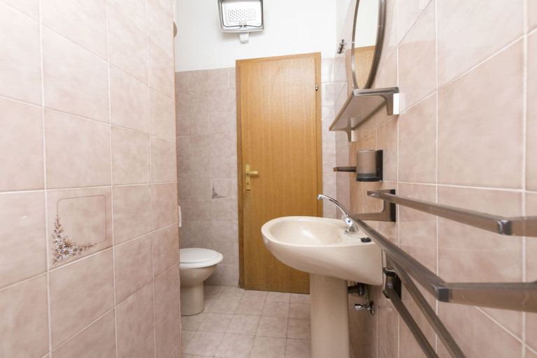 Bathroom 5, Apartments Jozo, Omiš