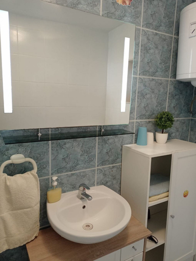 Bathroom 4, Apartment Zdravko, Bol