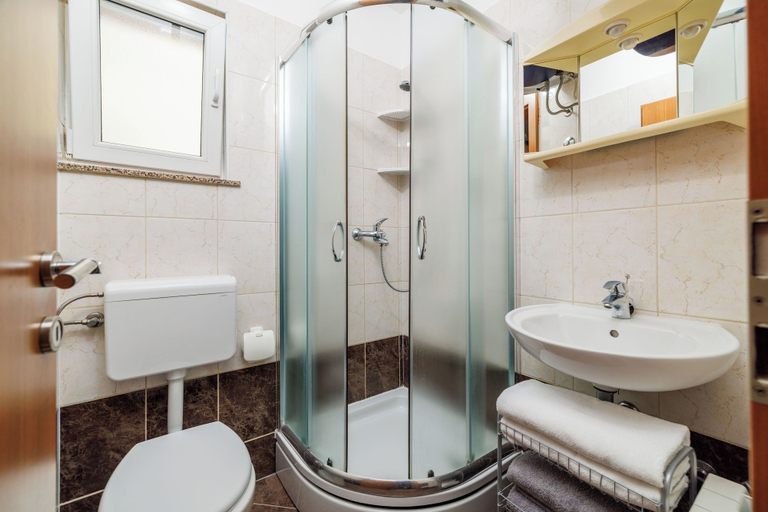 Bathroom 4, Apartments Marissimo, Crikvenica