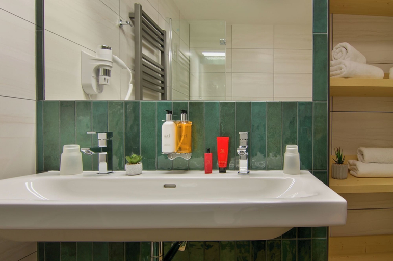 Bathroom 4, Hotel Srní a depandance Šumava, Klatovy