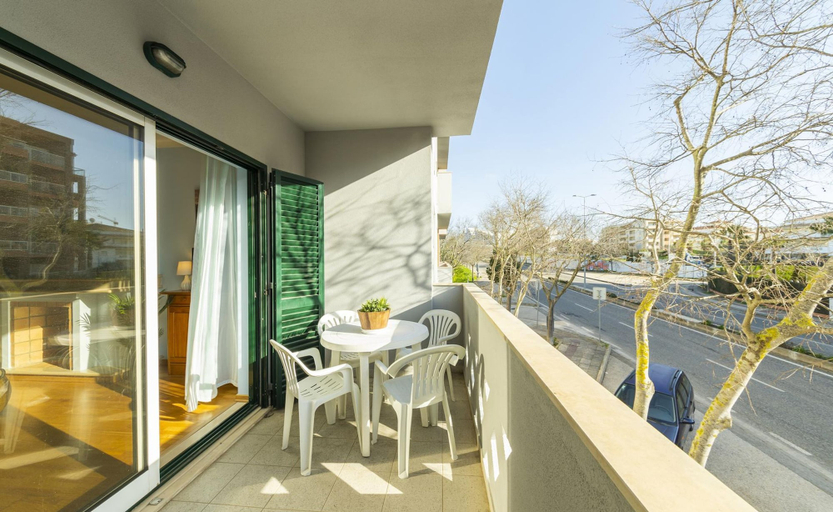 Room 2, A47 - Amparo Apartment in Portim o, Portimão