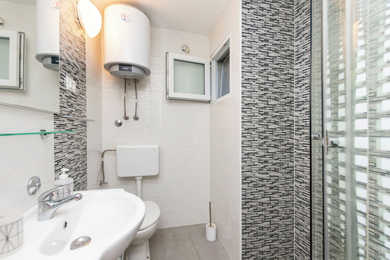 Bathroom, Apartment Marica, Marina