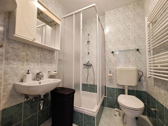 Bathroom 4, Apartment Selce, Crikvenica