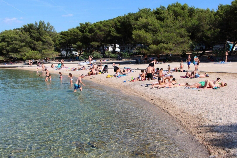 Beach 4, Apartments Ive, Tisno
