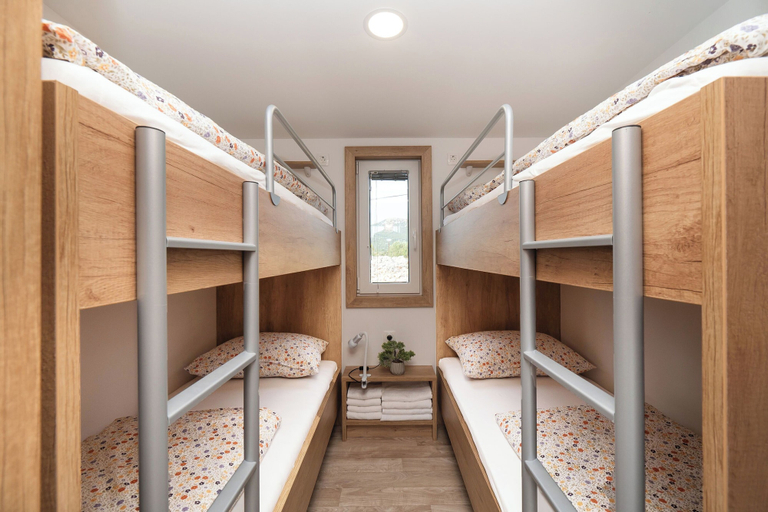 Room 3, Mobile Home Banovi Dvori IV, Tisno