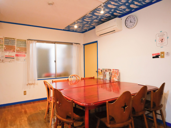 Others 5, Osaka English House, Hirakata