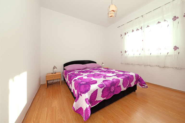 Bedroom 2, House Zdenka, Vodice