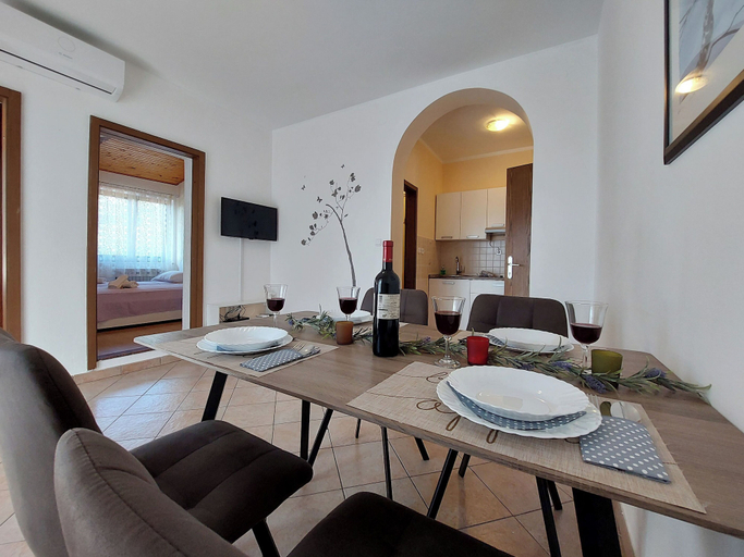 Private kitchen 5, Apartments Nono, Crikvenica