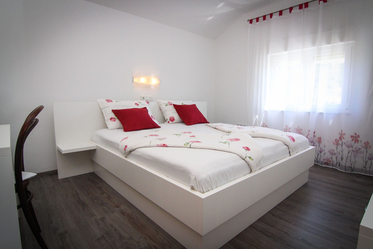 Bedroom 3, Apartments Biserka G, Lopar/Supetarska Draga