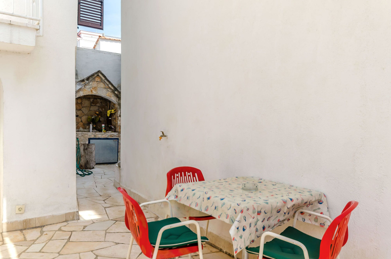 Terrace/patio 4, Apartments Kursan, Okrug