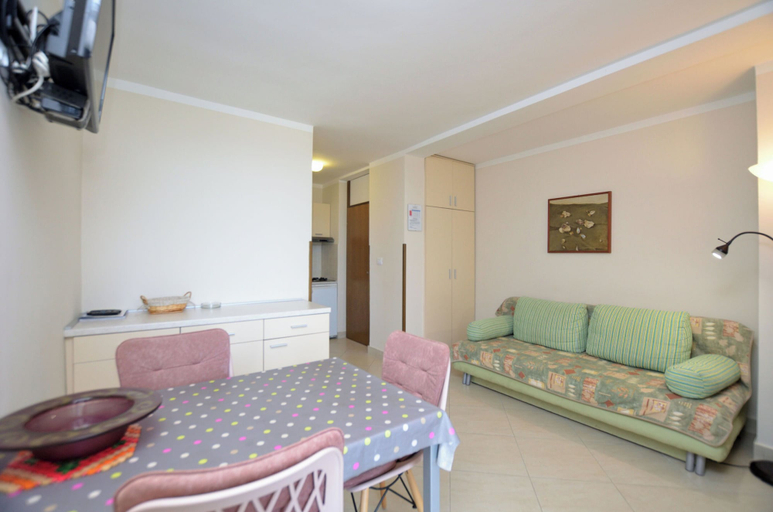 Private kitchen 3, Apartments Ljubomir, Cres