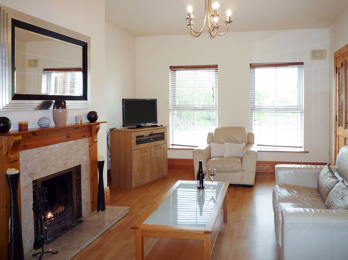 Living room 4, Cois Chnoic Dingle
