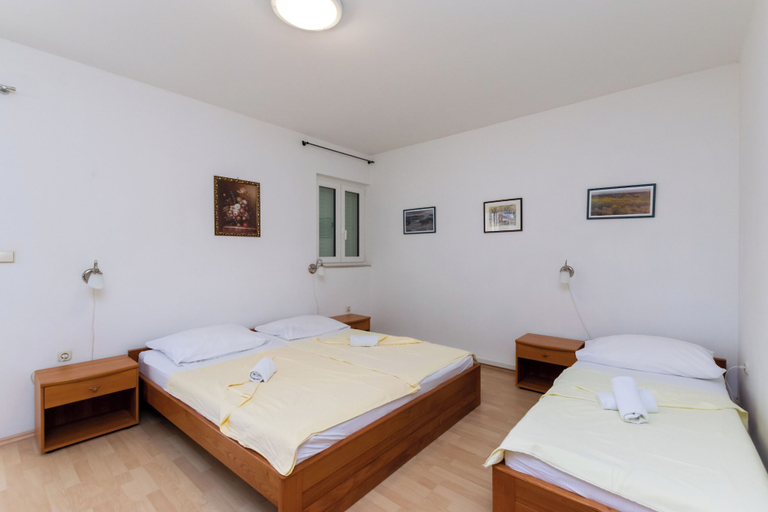 Bedroom 3, Apartments Ivan M, Lopar/Supetarska Draga