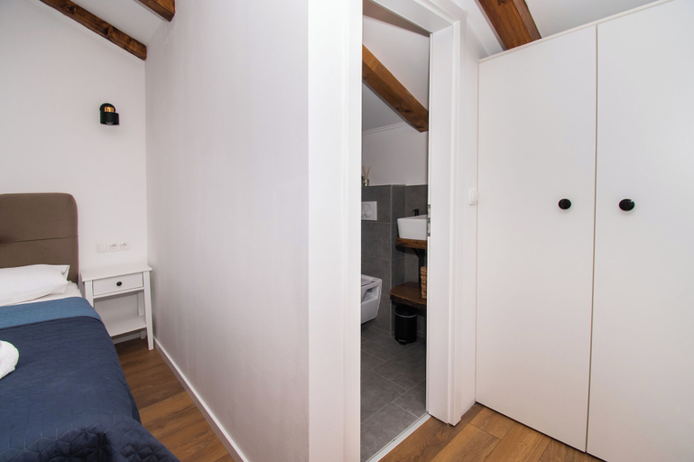 Bedroom 3, Villa Lucia, Skradin