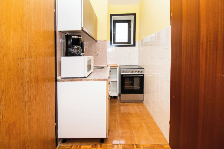 Others 5, Apartments Krunoslava, Vodice
