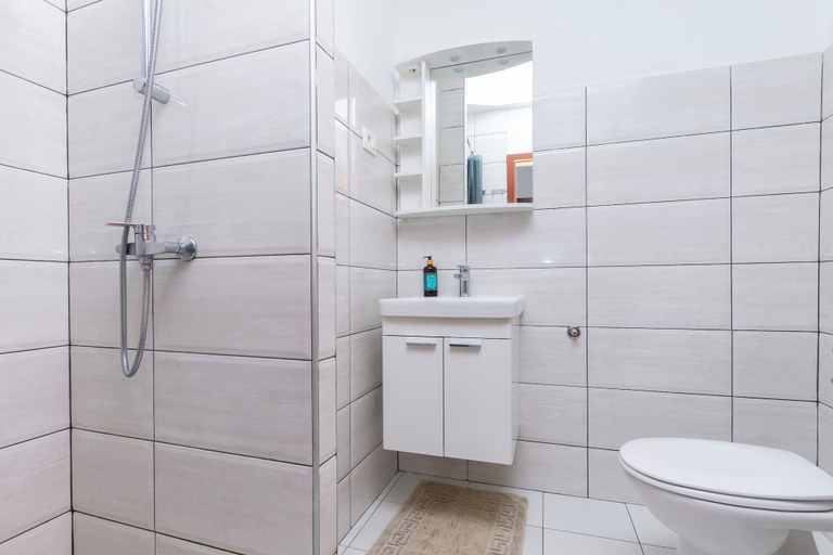 Bathroom 4, Apartment Livr, Podgora