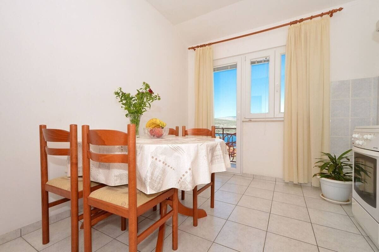 Dining 4, Apartments Sima, Trogir