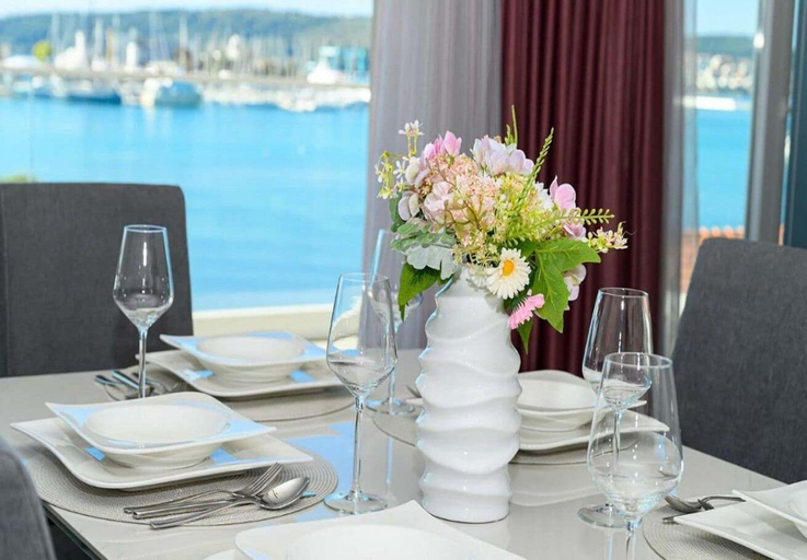 Food & Drinks, Apartment Iva, Trogir