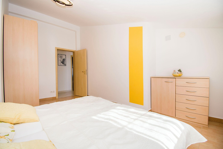 Room 3, Apartments Milenko, Vodice