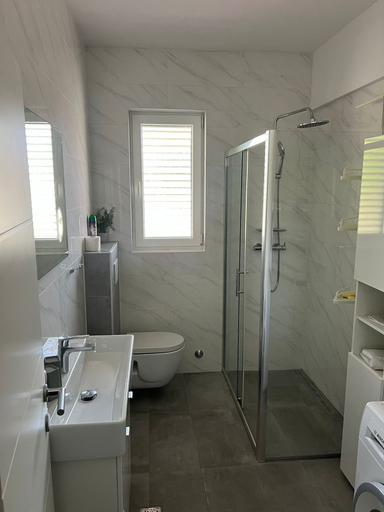 Bathroom 3, Apartment Neri, Supetar