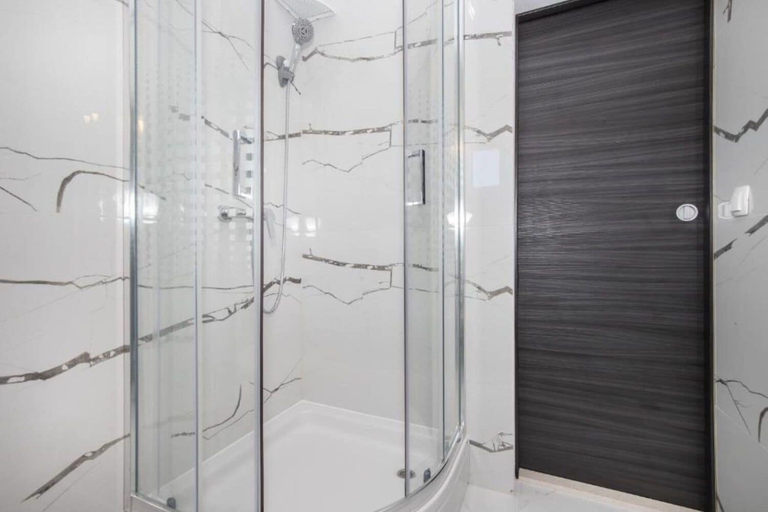 Bathroom 4, Apartments Jakov, Postira