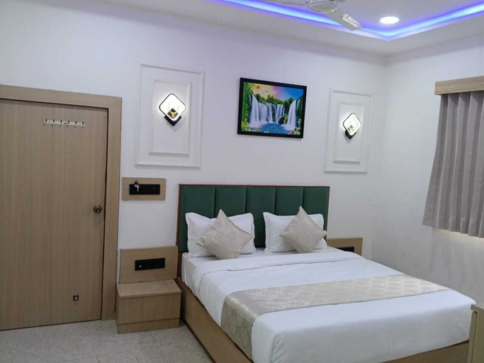 Room 3, HOTEL HILL TON, Ahmadabad
