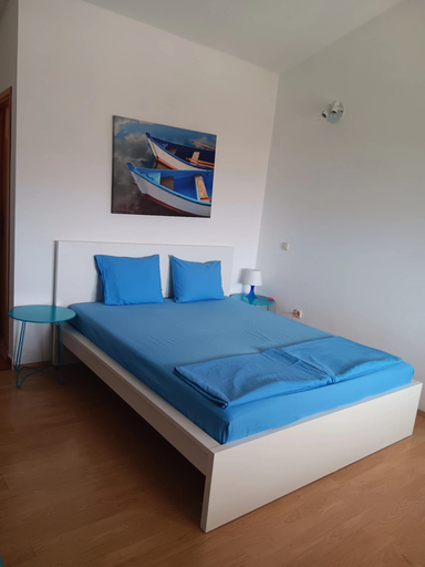 Living room 5, Room Art Room, Starigrad