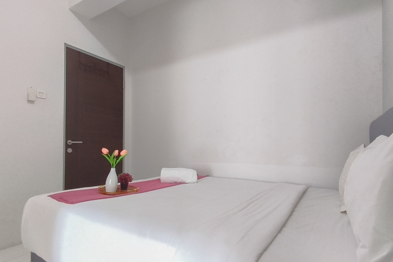 Bedroom 5, Spacious and Cozy 2BR at Tamansari Prospero Sidoarjo Apartment By Travelio, Sidoarjo