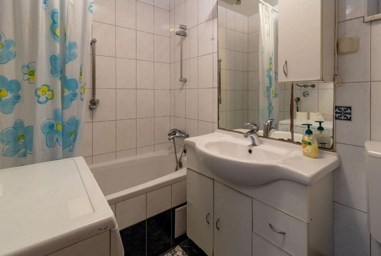 Bathroom 3, Apartments Mir, Nin
