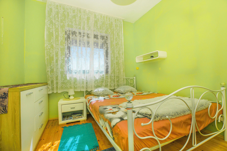 Room 4, House Cross, Zemunik Donji