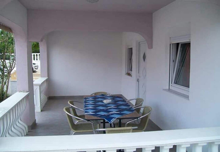 Terrace/patio 4, Apartment Island of Love, Vir