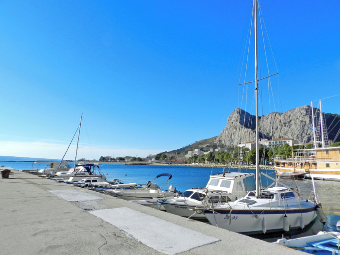 Others 4, Apartment Protrka, Omiš