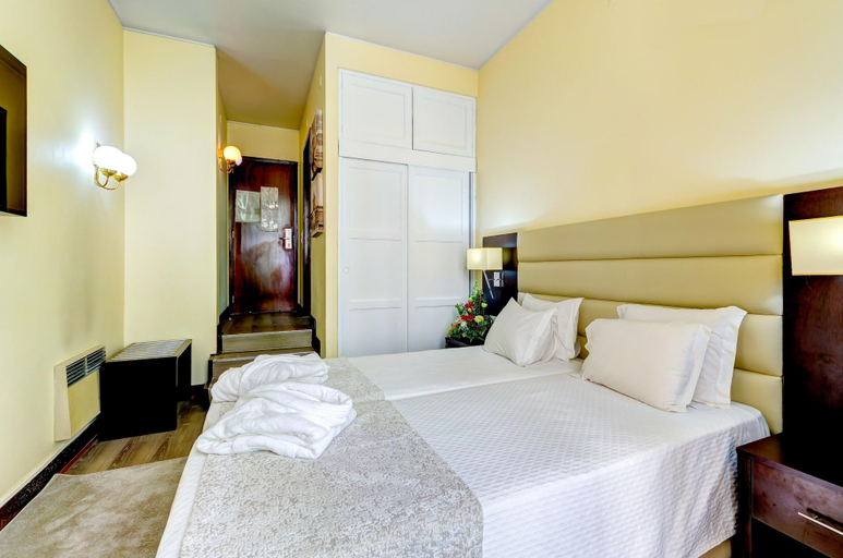 Bedroom 2, Hotel LX Rossio, Lisbon