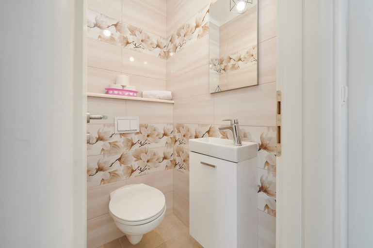 Bathroom 4, Apartment Tomi, Trogir