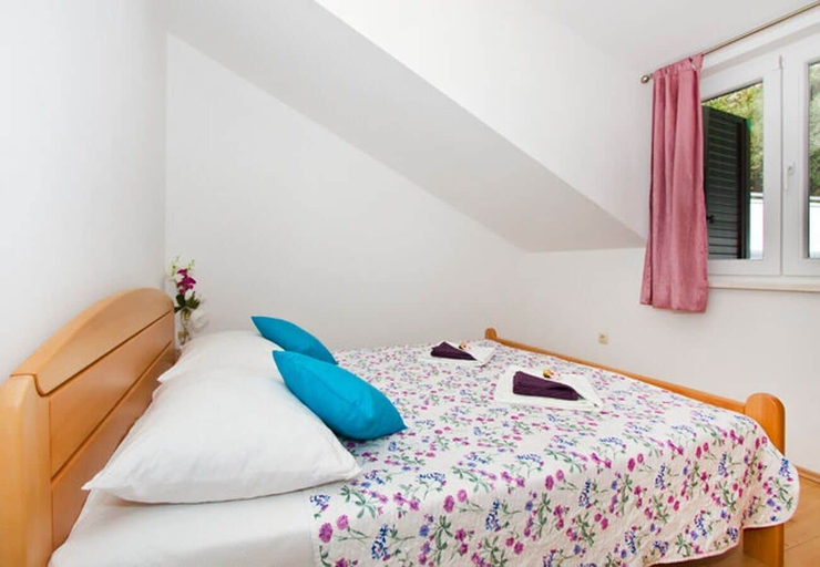 Bedroom 2, House Miho, Omiš